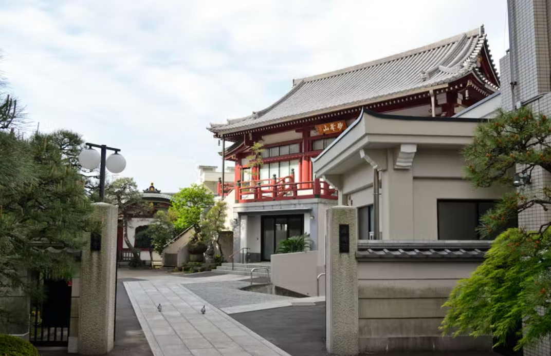 徳雲寺 妙峰会館