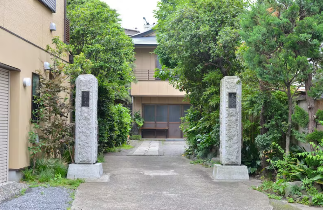 薬王寺 本堂